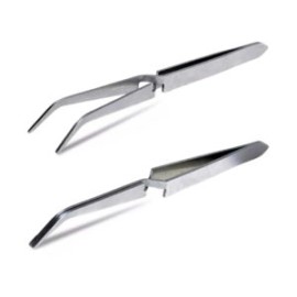 Pinza curva C